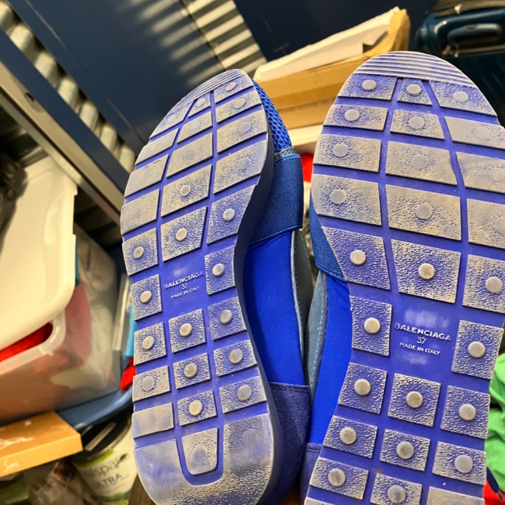 Balenciaga Race Runners Sneakers - Picture 3 of 7